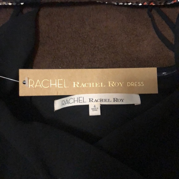 Dress 👗 - Picture 6 of 7